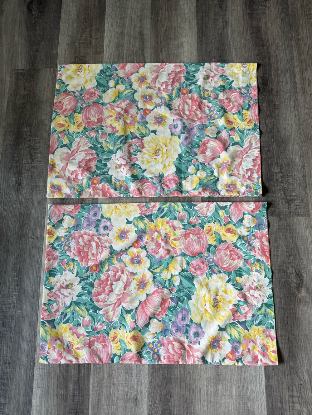 Handmade Vintage Floral Queen Pillowcases Set of 2 Cottagecore Pink 80s Water
